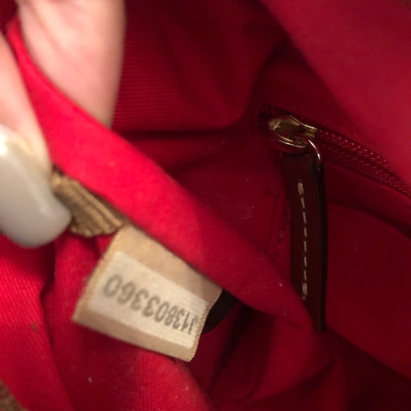 Excellent condition Dooney and Bourke bag - Picture 3 of 3